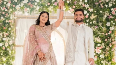 এমপির প্রেমে হাবুডুবু ভারতীয় ক্রিকেটার, অপেক্ষা বিয়ের 